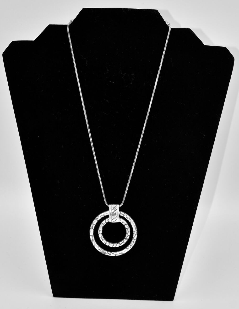 Brighton Silver-Tone Pebble Patterned Double Ring Pendant Necklace
